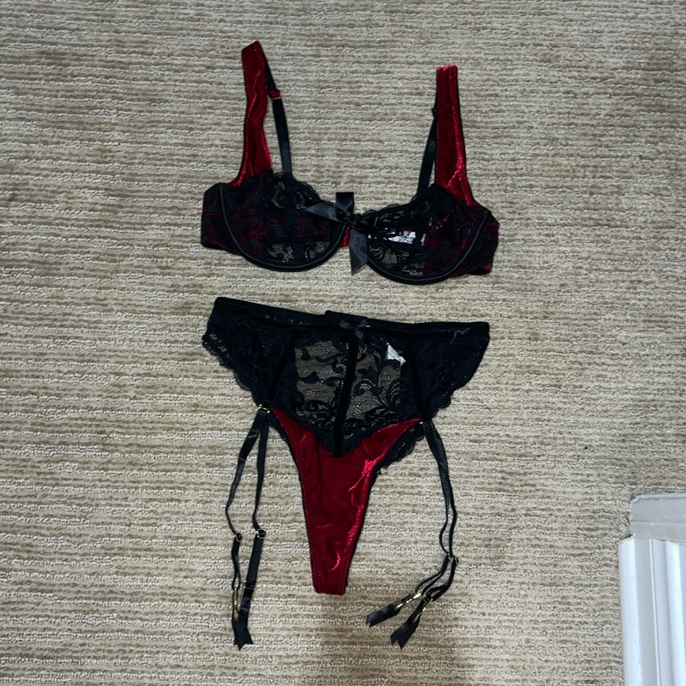 Black and Red Velvet Highwaisted Lingerie